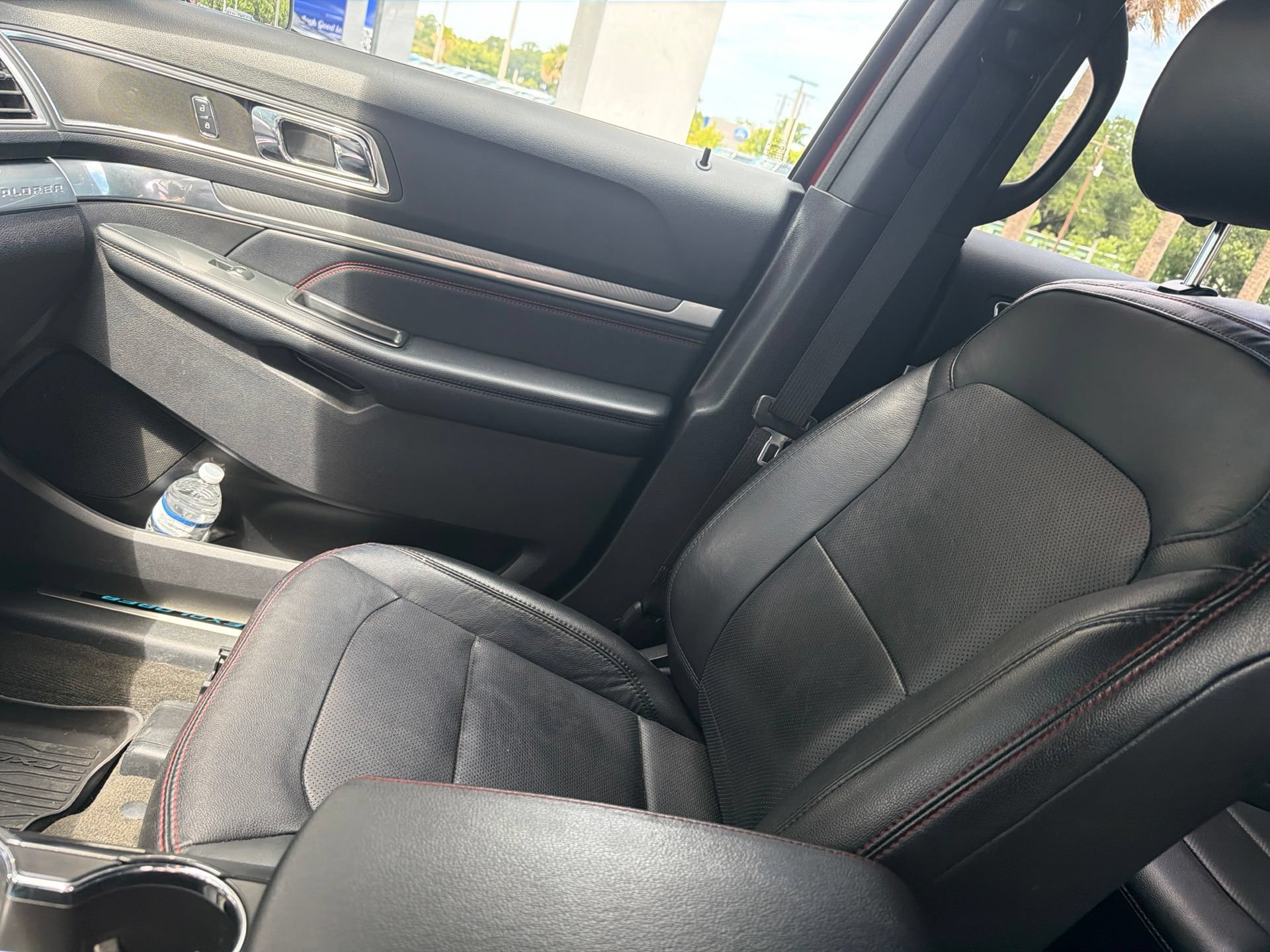 Used 2017 Ford Explorer Sport w/ Equipment Group 401A AWD/4WD image 17