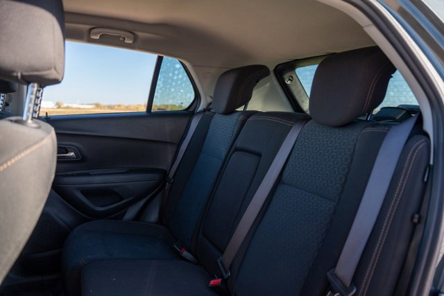 Used 2020 Chevrolet Trax LS w/ Tint and Cruise Package FWD image 15