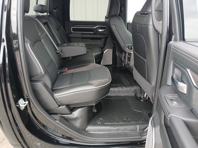 New 2026 RAM 5500 4x4 Crew Cab w/ Laramie Trim Package image 21