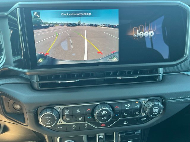 New 2026 Jeep Gladiator Mojave AWD/4WD image 33