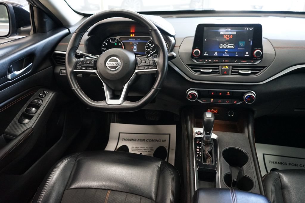 Used 2021 Nissan Altima 2.5 SR FWD image 9
