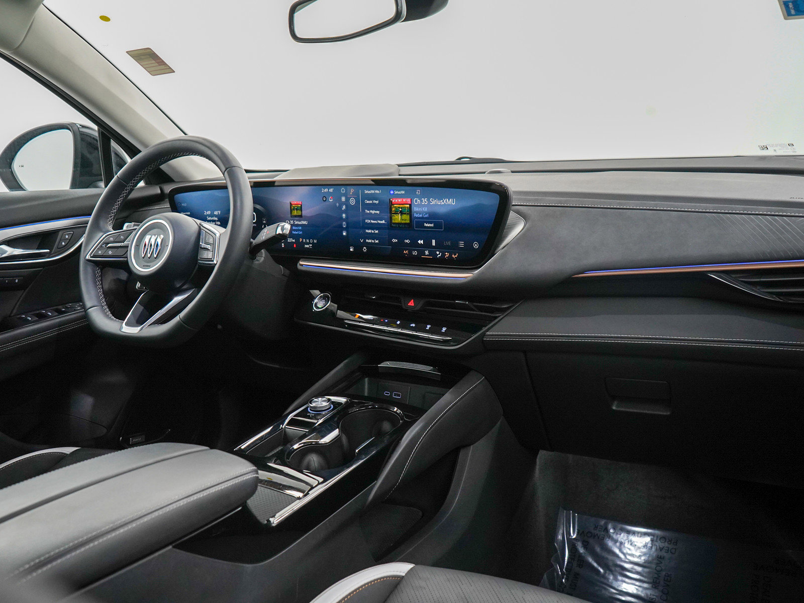 Used 2025 Buick Envision Sport Touring image 12