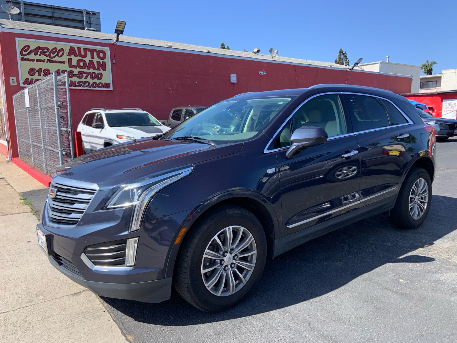 Used 2018 Cadillac XT5 Luxury w/ Driver Awareness Package AWD/4WD image 3