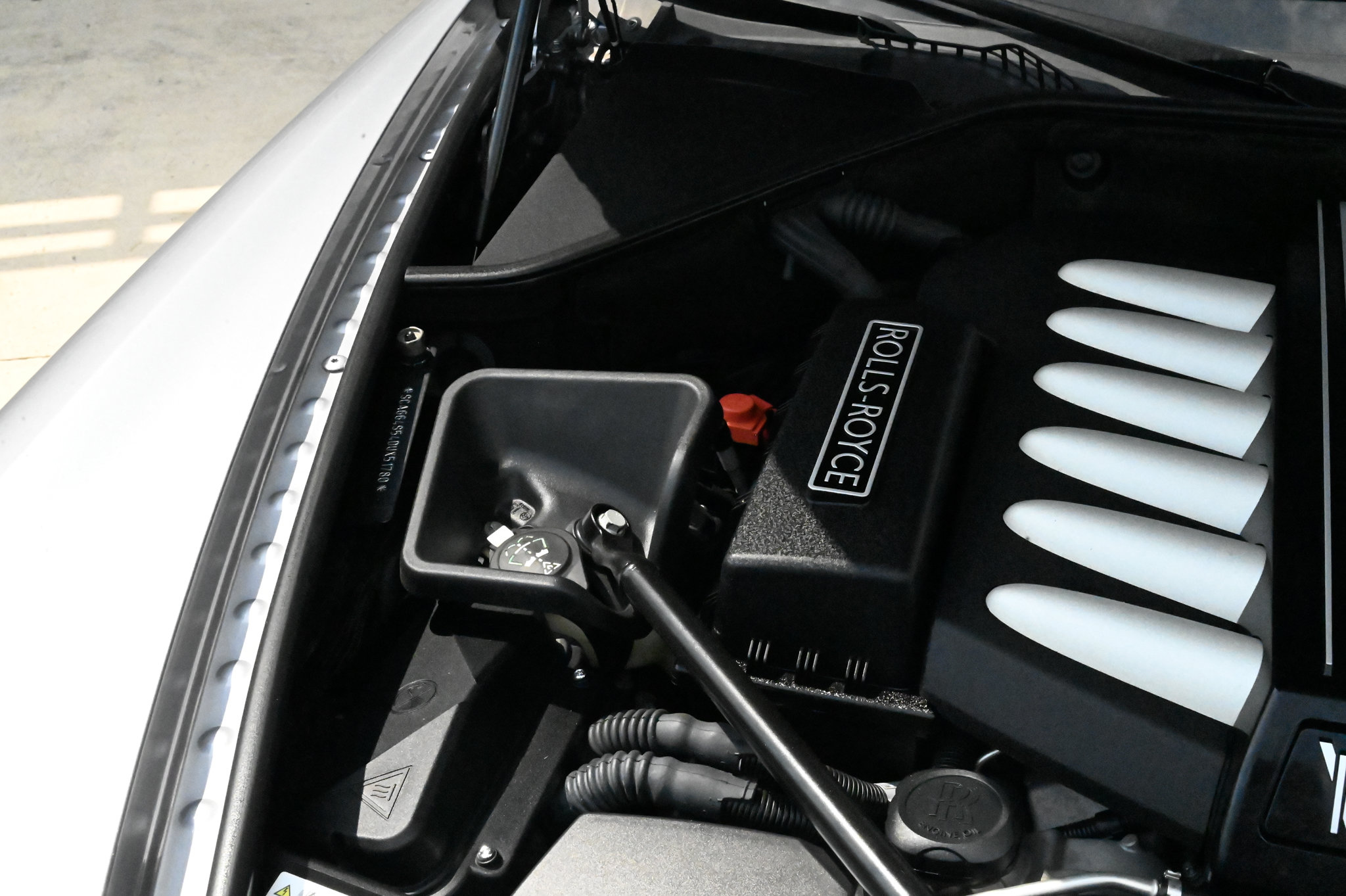 Used 2013 Rolls-Royce Ghost RWD image 43