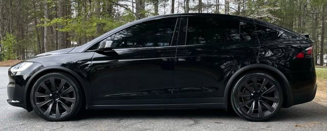 Used 2022 Tesla Model X Plaid image 5