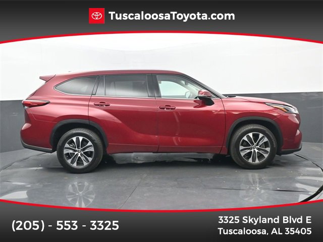 Used 2021 Toyota Highlander XLE