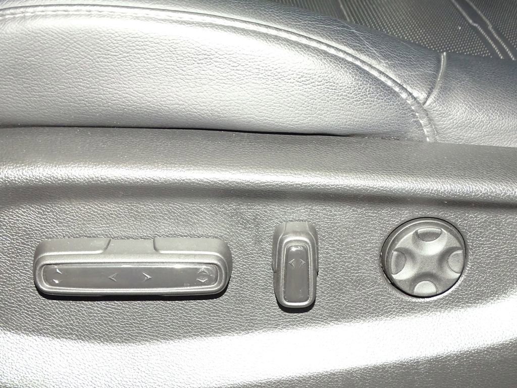 Used 2021 Honda CR-V Touring image 21