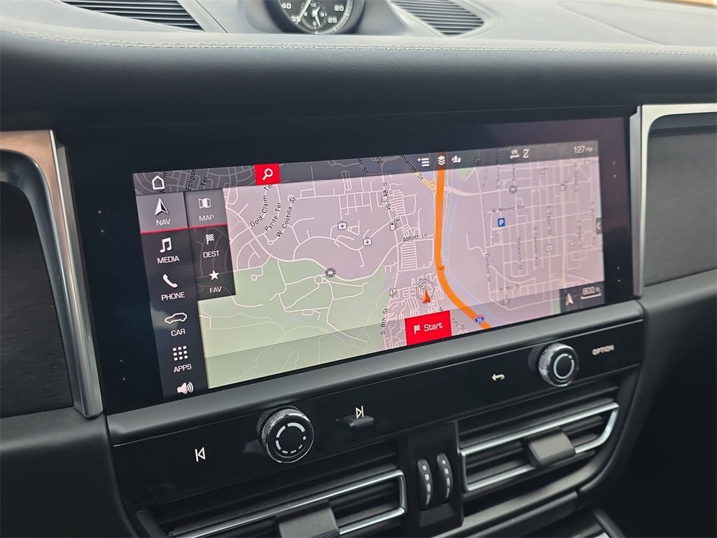 Used 2024 Porsche Macan GTS image 16