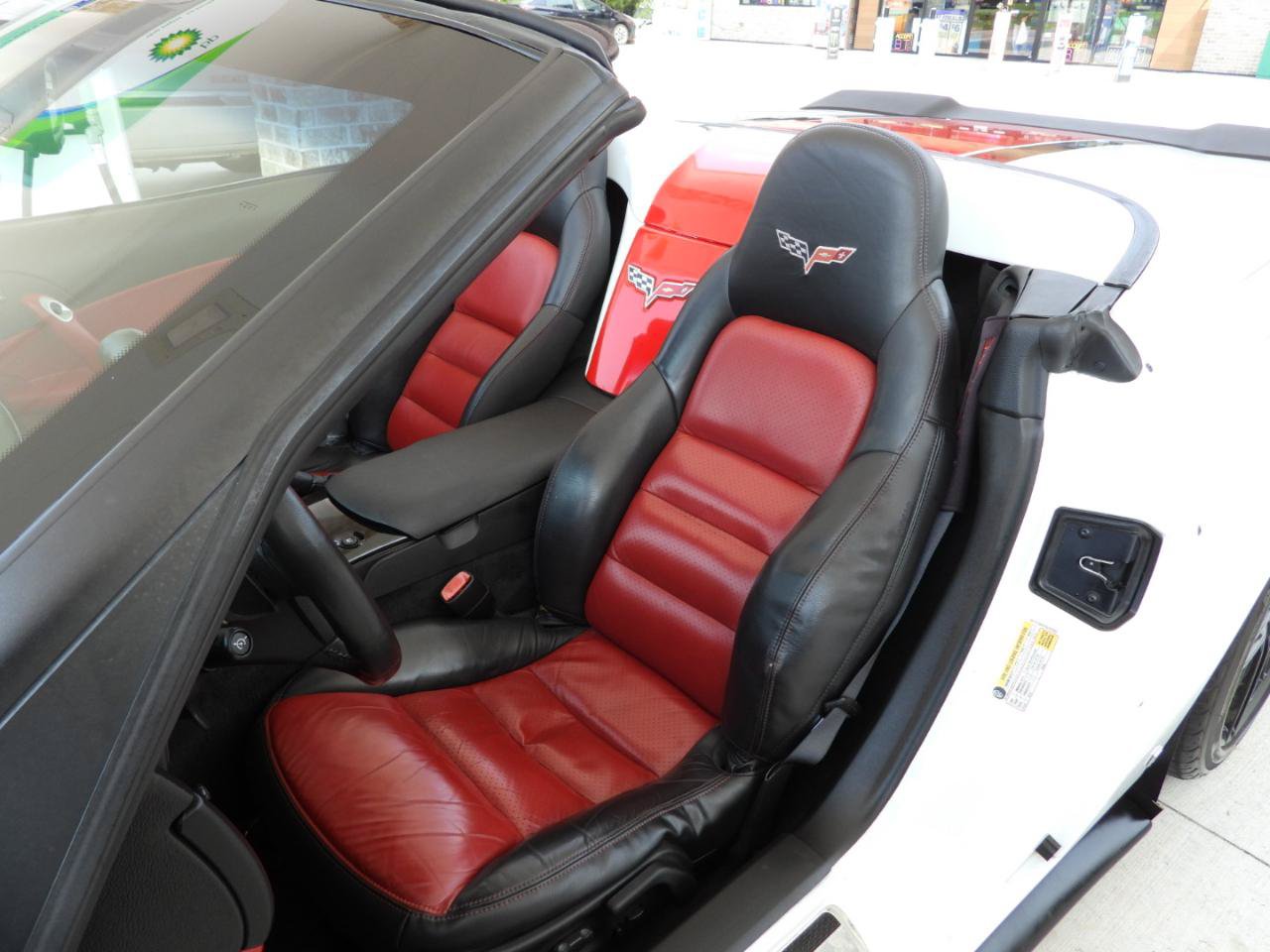Used 2009 Chevrolet Corvette Convertible w/ Preferred Equipment Group RWD image 63