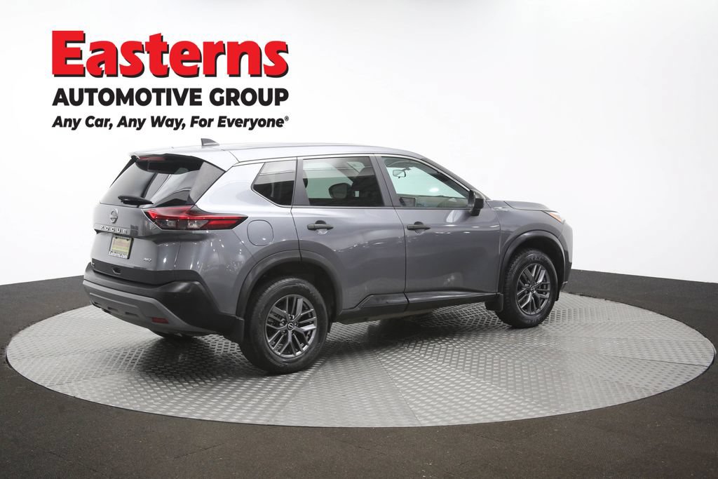 Used 2023 Nissan Rogue S AWD/4WD image 41