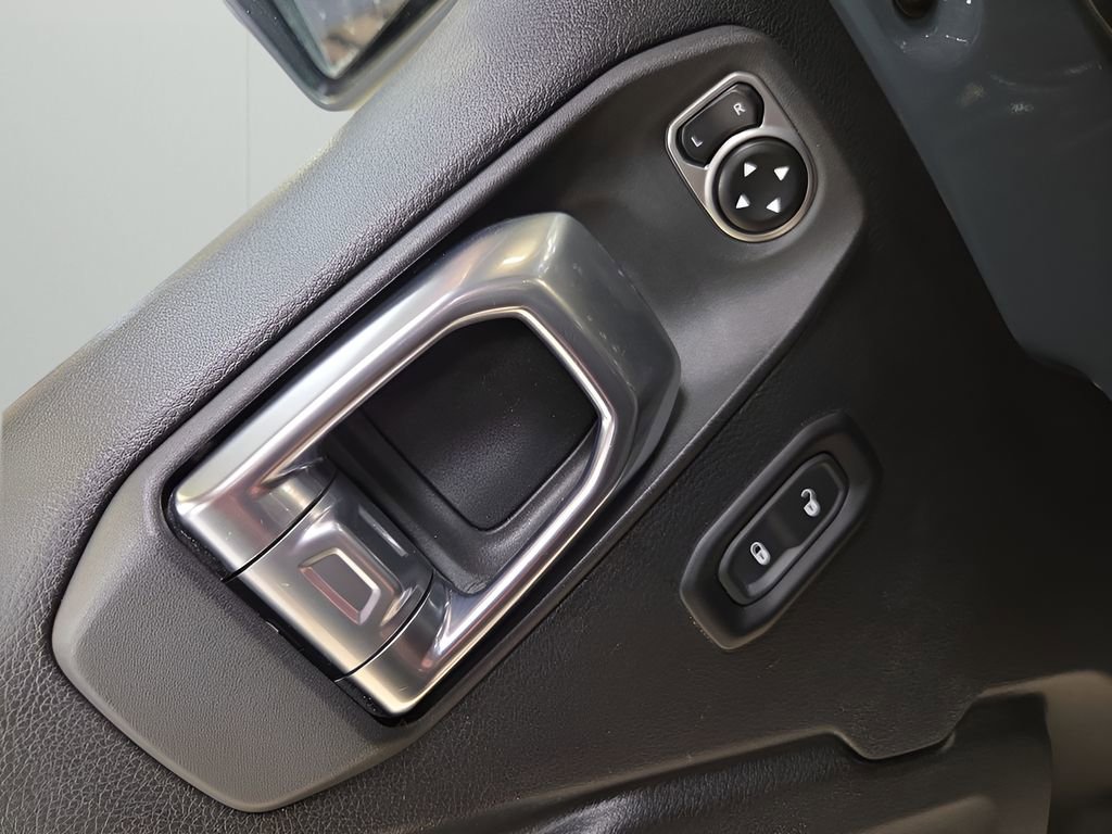 Used 2024 Jeep Wrangler Unlimited Rubicon image 11