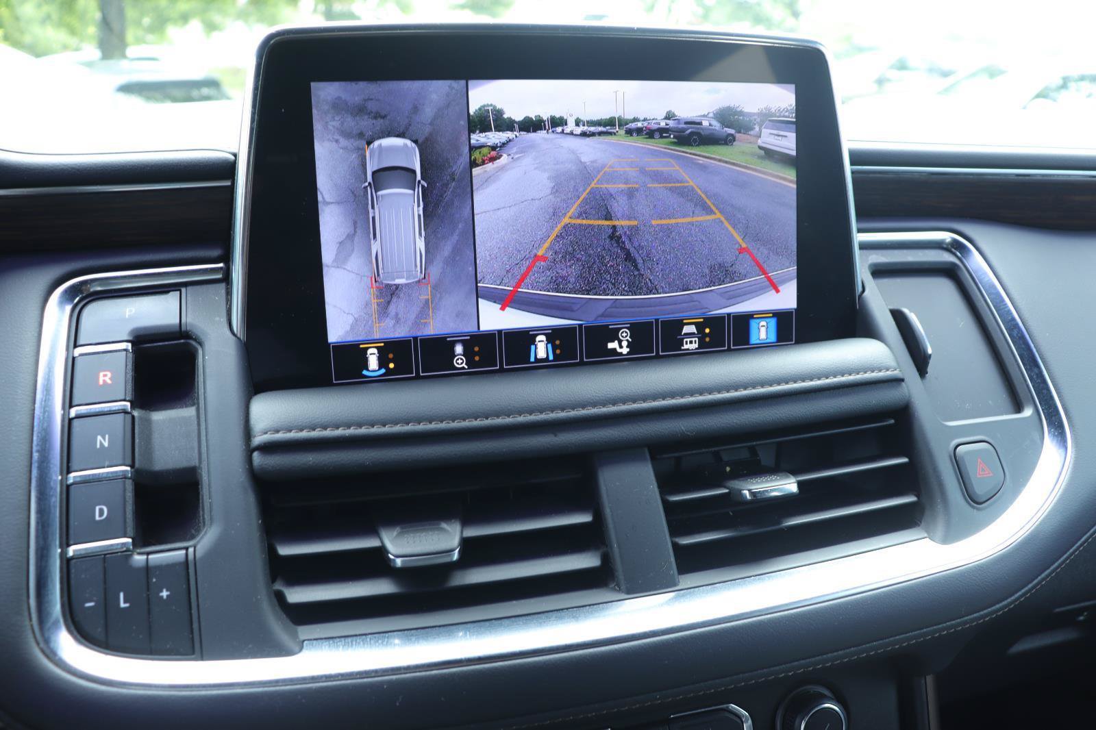 Used 2021 Chevrolet Tahoe High Country AWD/4WD image 37