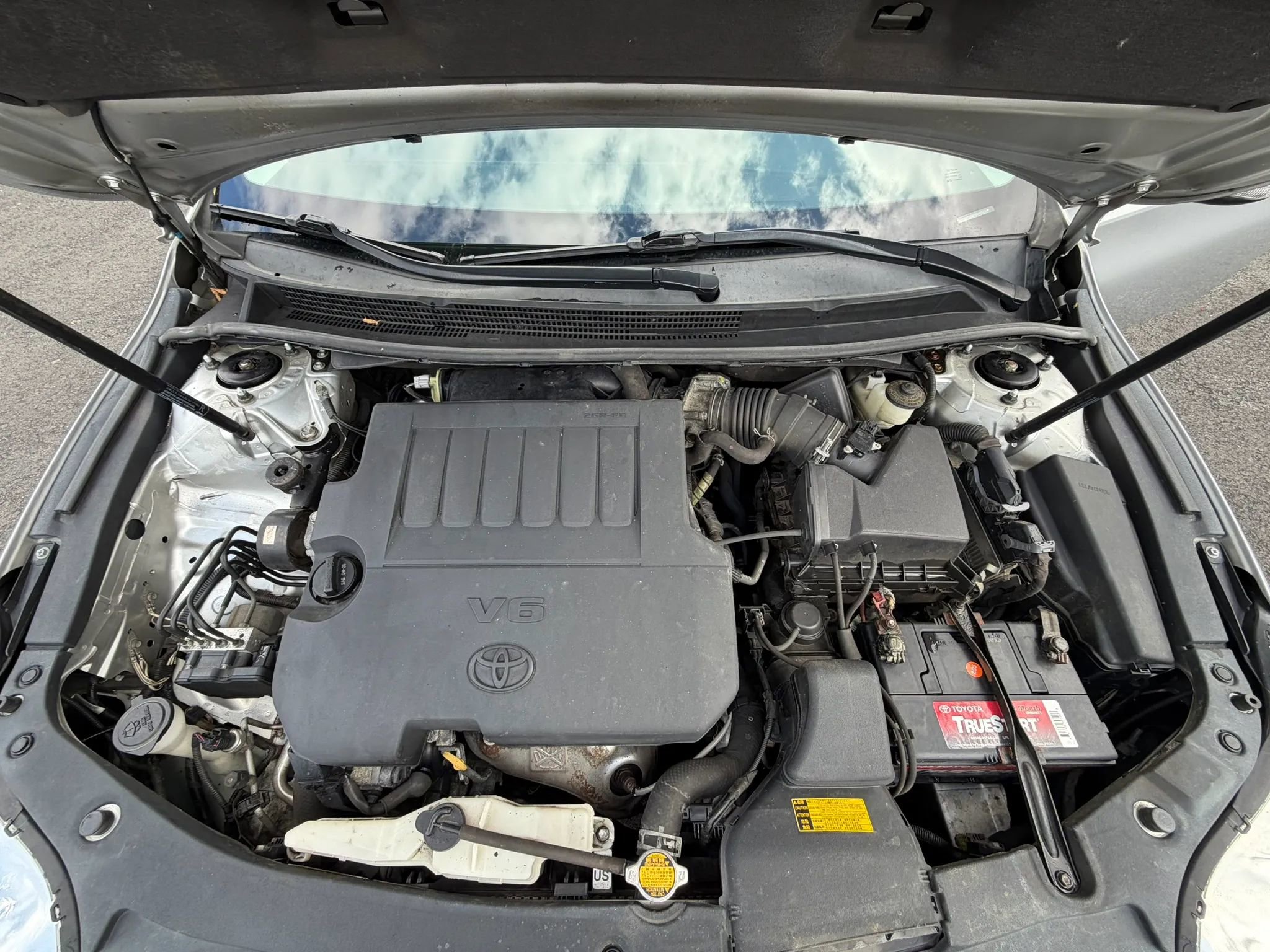 Used 2013 Toyota Avalon XLE Touring FWD image 18