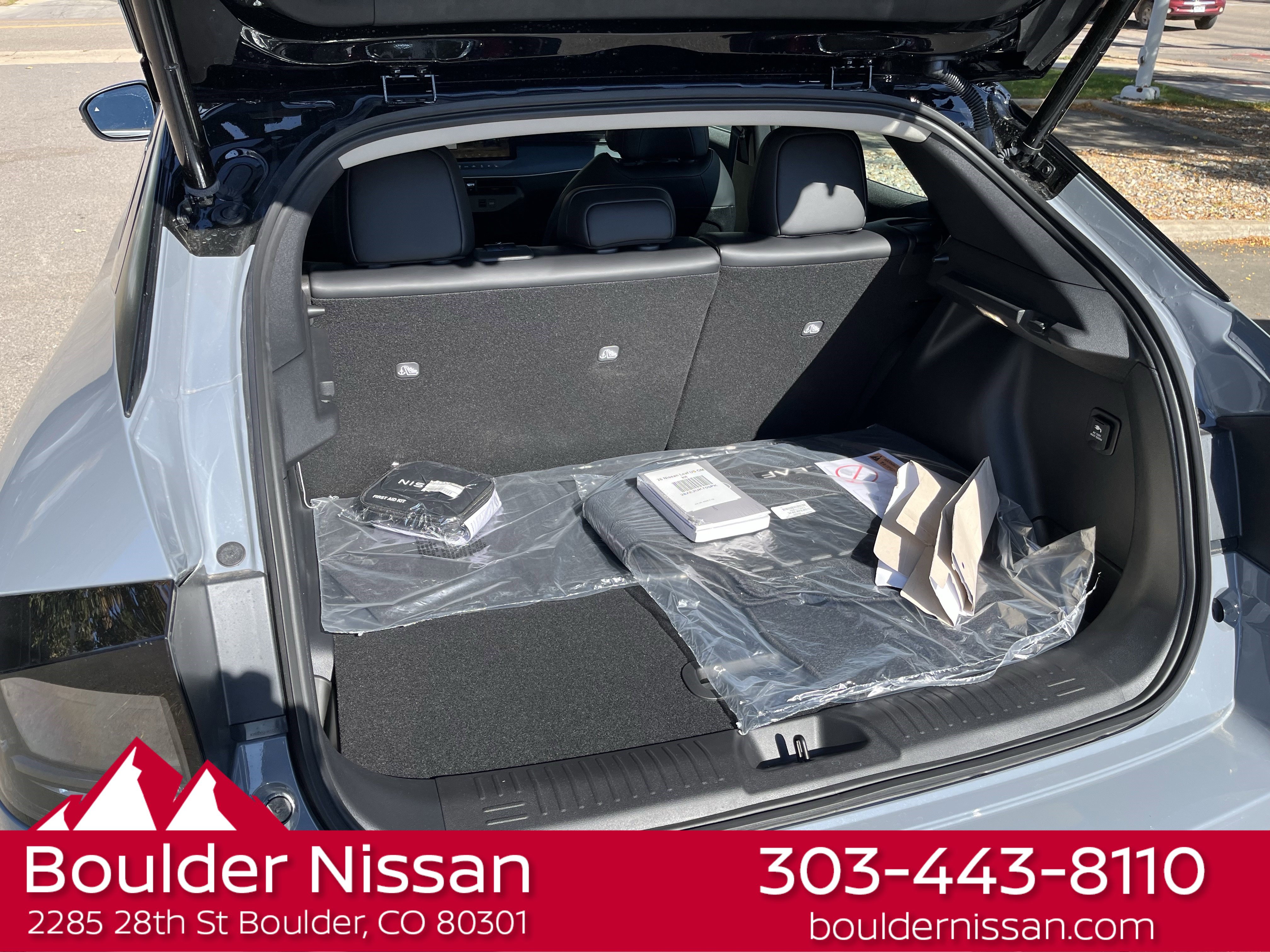New 2026 Nissan Leaf Platinum+ w/ Cargo Package (Platinum+) FWD image 27