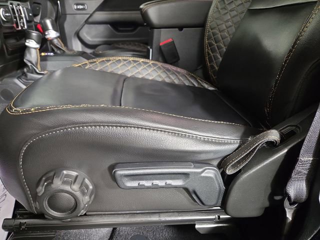 Used 2021 Jeep Wrangler Unlimited Sahara image 31