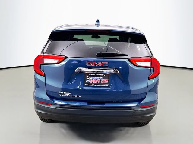 Used 2024 GMC Terrain SLE FWD image 6