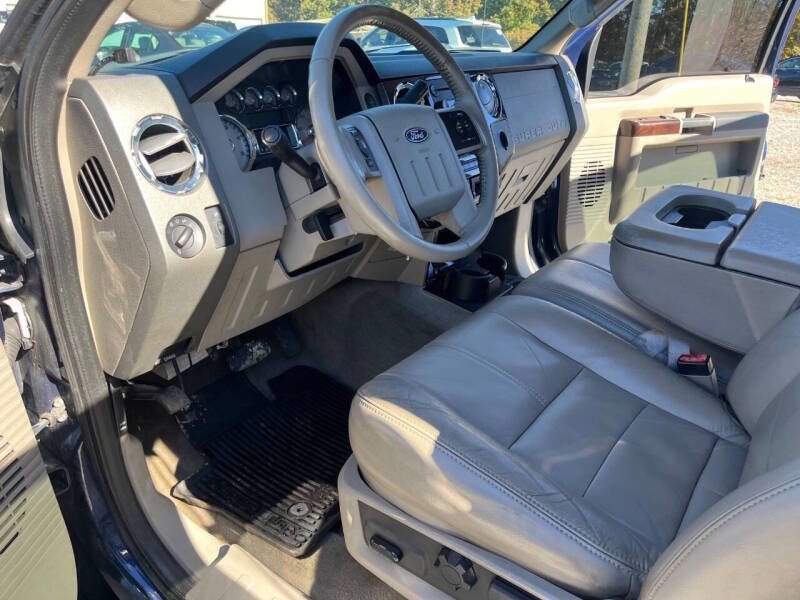 Used 2008 Ford F250 Lariat image 22