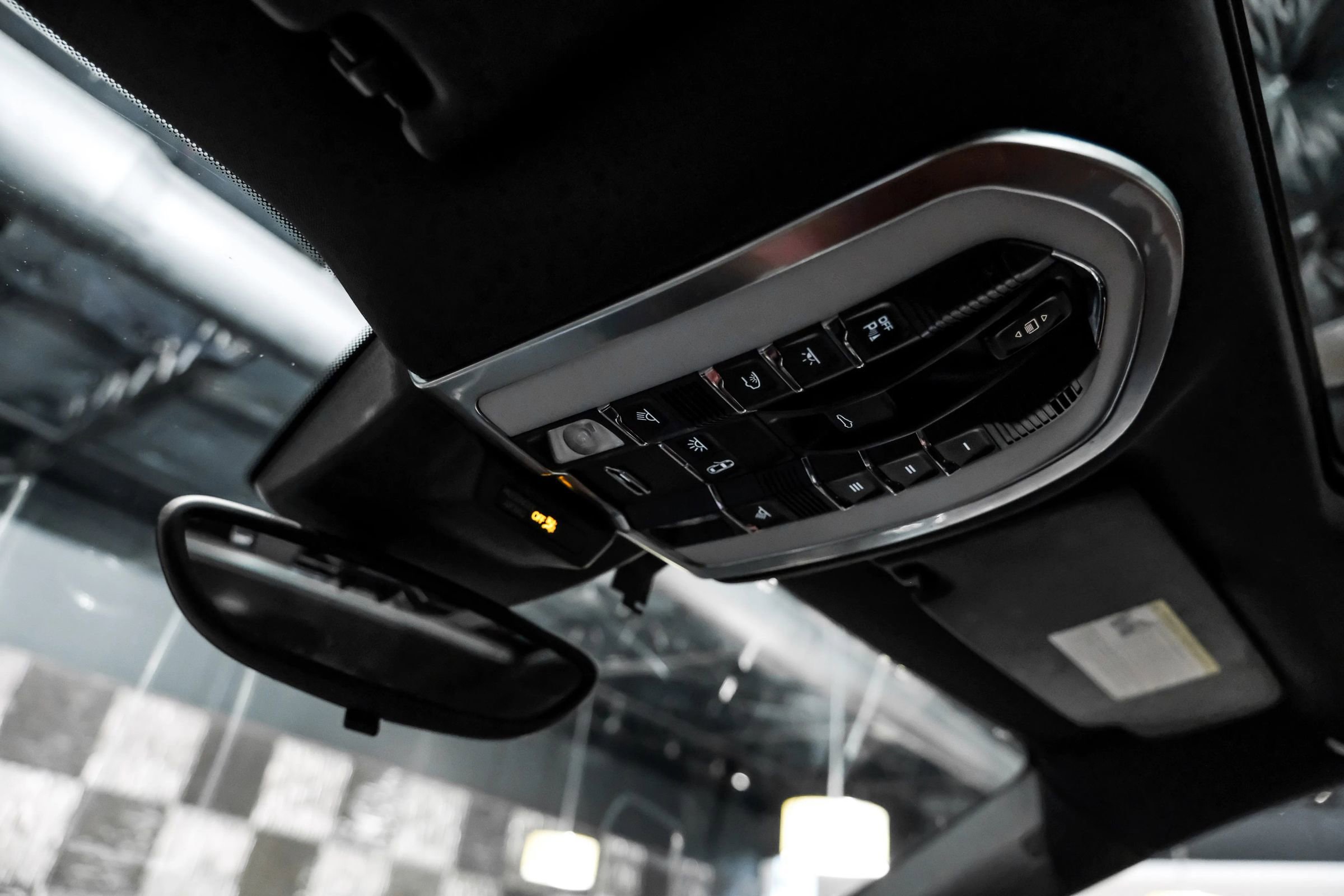 Used 2017 Porsche Macan S image 31