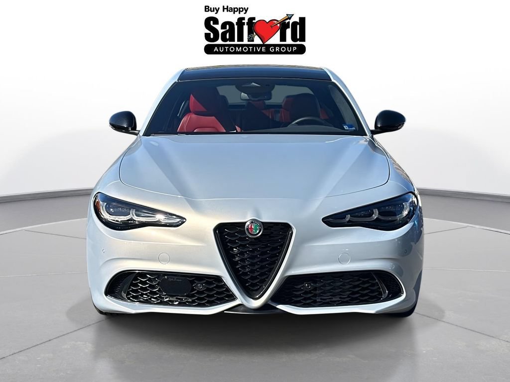 New 2026 Alfa Romeo Giulia AWD image 9