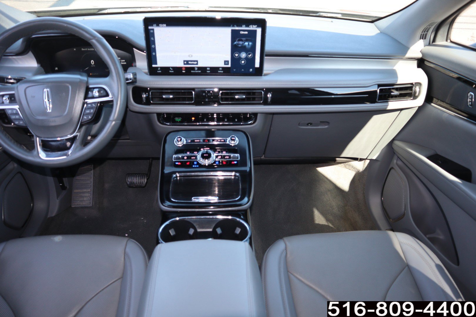 Used 2022 Lincoln Nautilus Reserve image 14