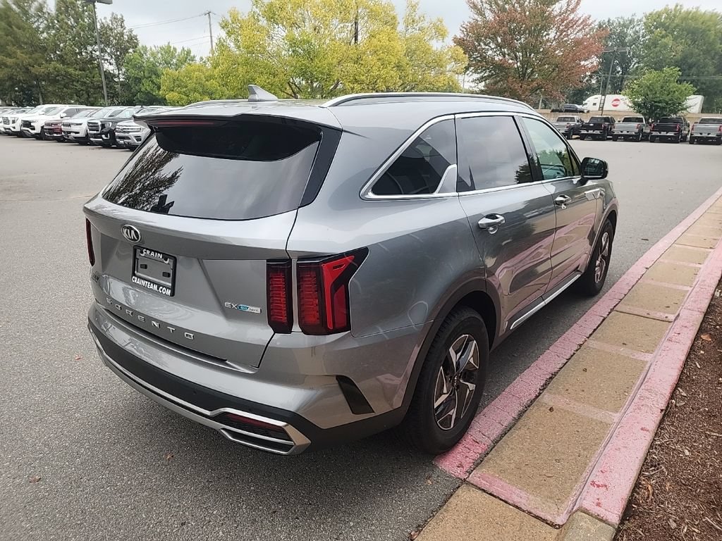 Used 2021 Kia Sorento EX FWD image 3