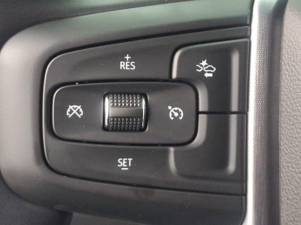 Used 2024 GMC Yukon XL SLT AWD/4WD image 21