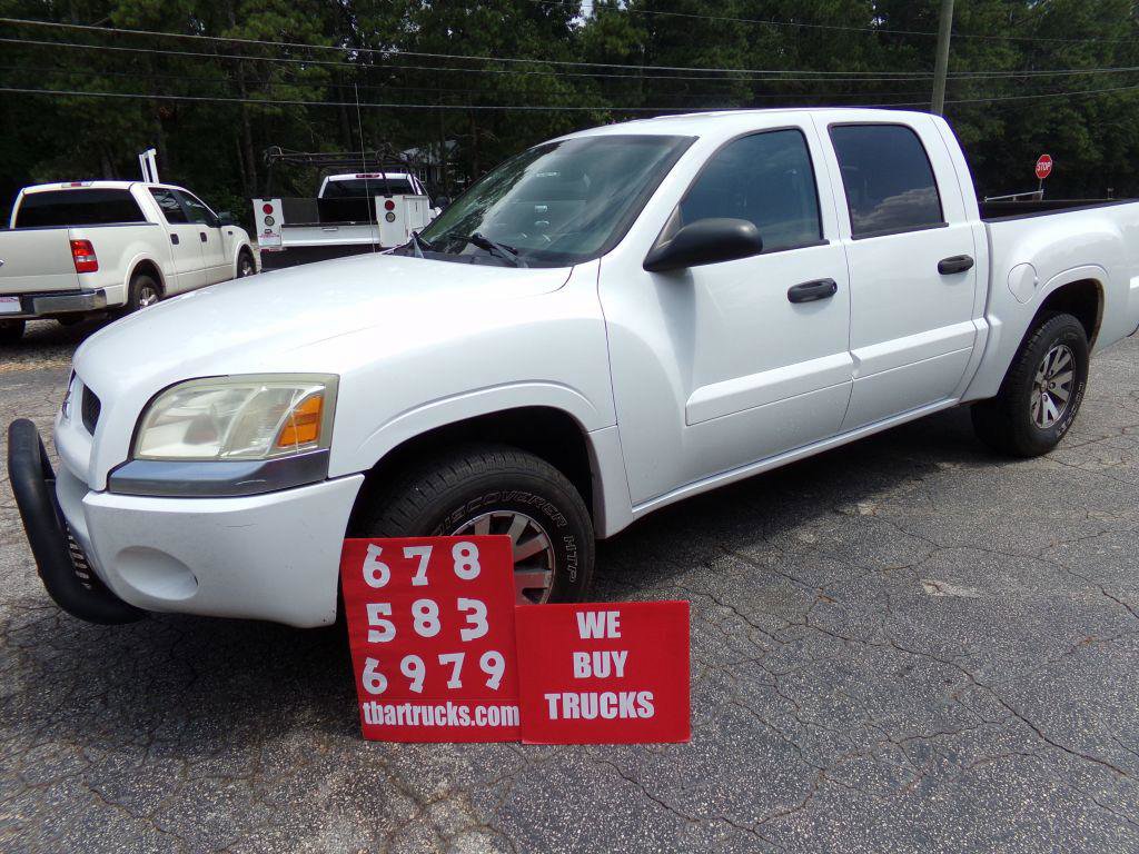 Used 2008 Mitsubishi Raider LS image 1