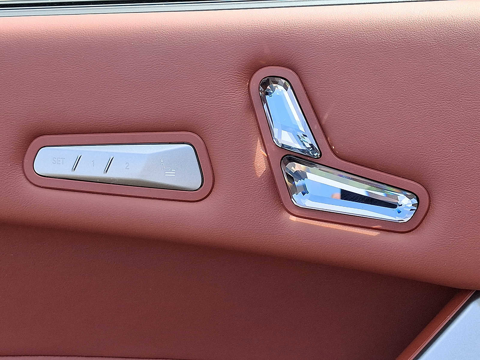 Used 2025 BMW iX M60 image 26