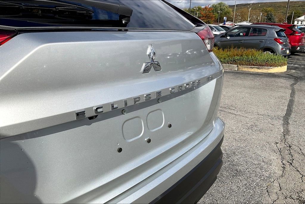 New 2026 Mitsubishi Eclipse Cross ES image 11