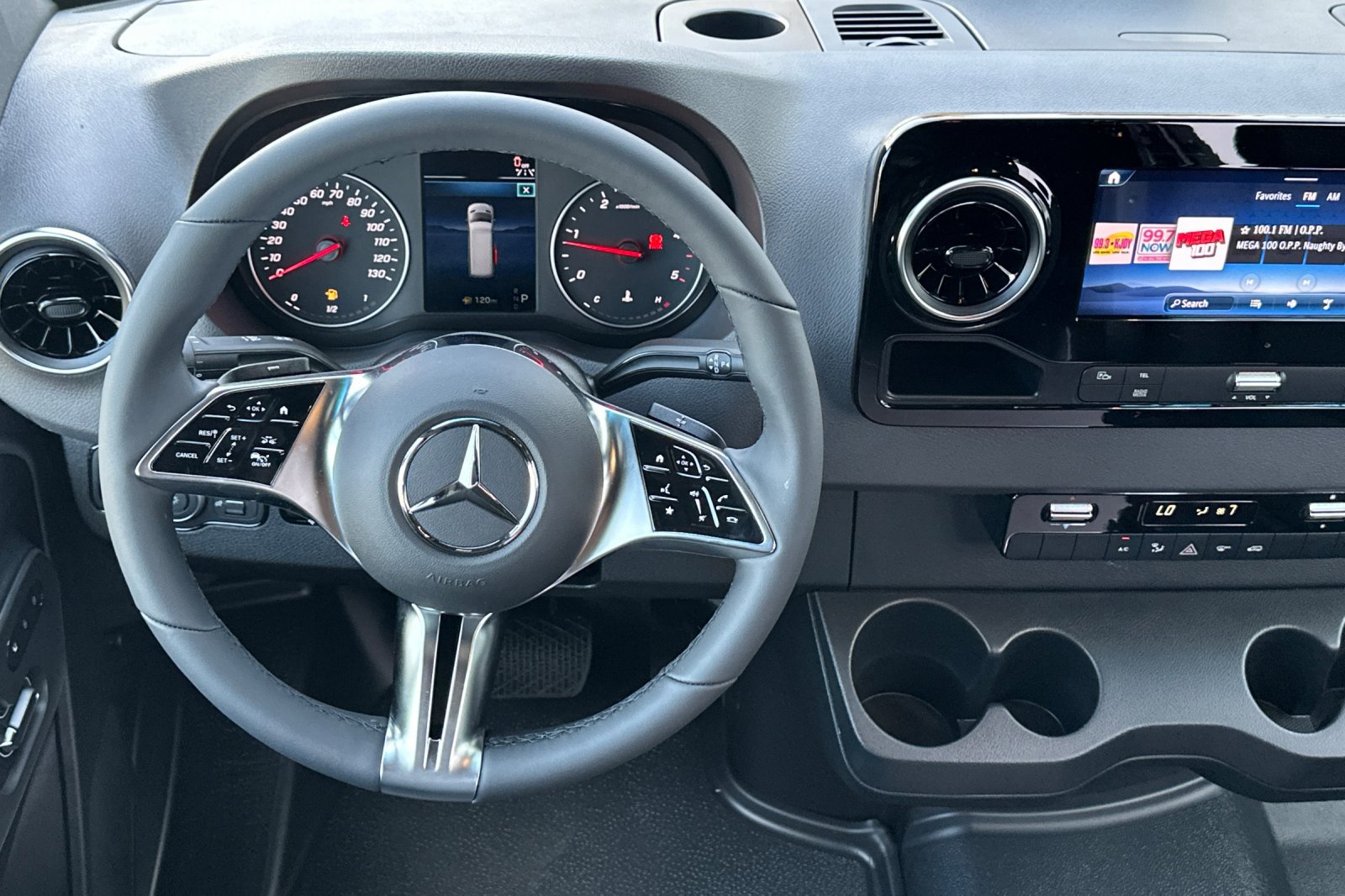 New 2026 Mercedes-Benz Sprinter 2500 image 13