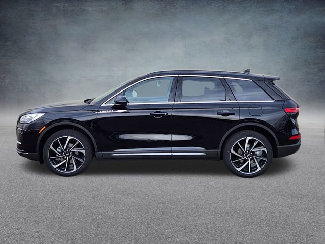 New 2026 Lincoln Corsair Reserve w/ Towing Package image 4