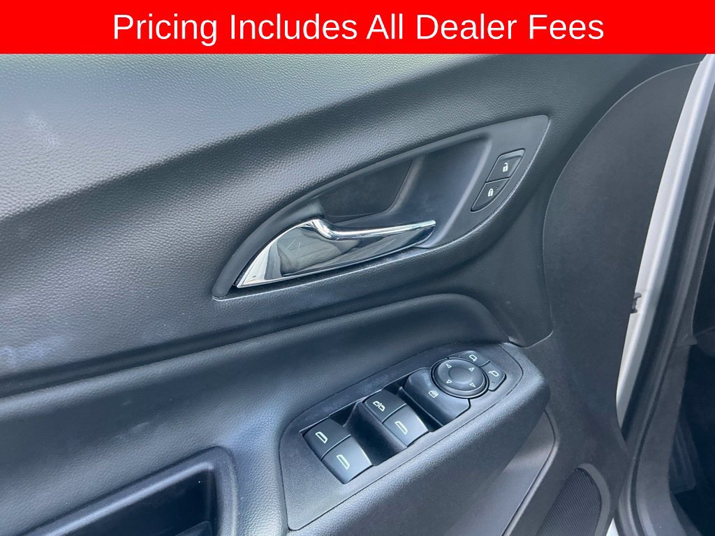 Used 2018 Chevrolet Equinox LT FWD image 10