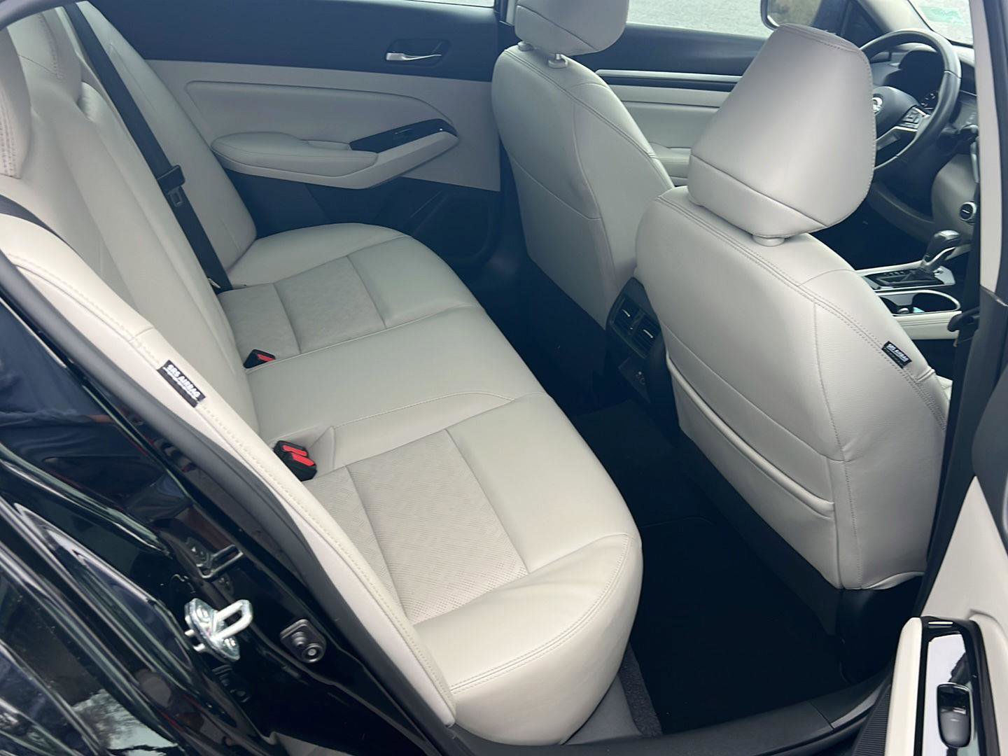 Used 2024 Nissan Altima 2.5 SL image 12