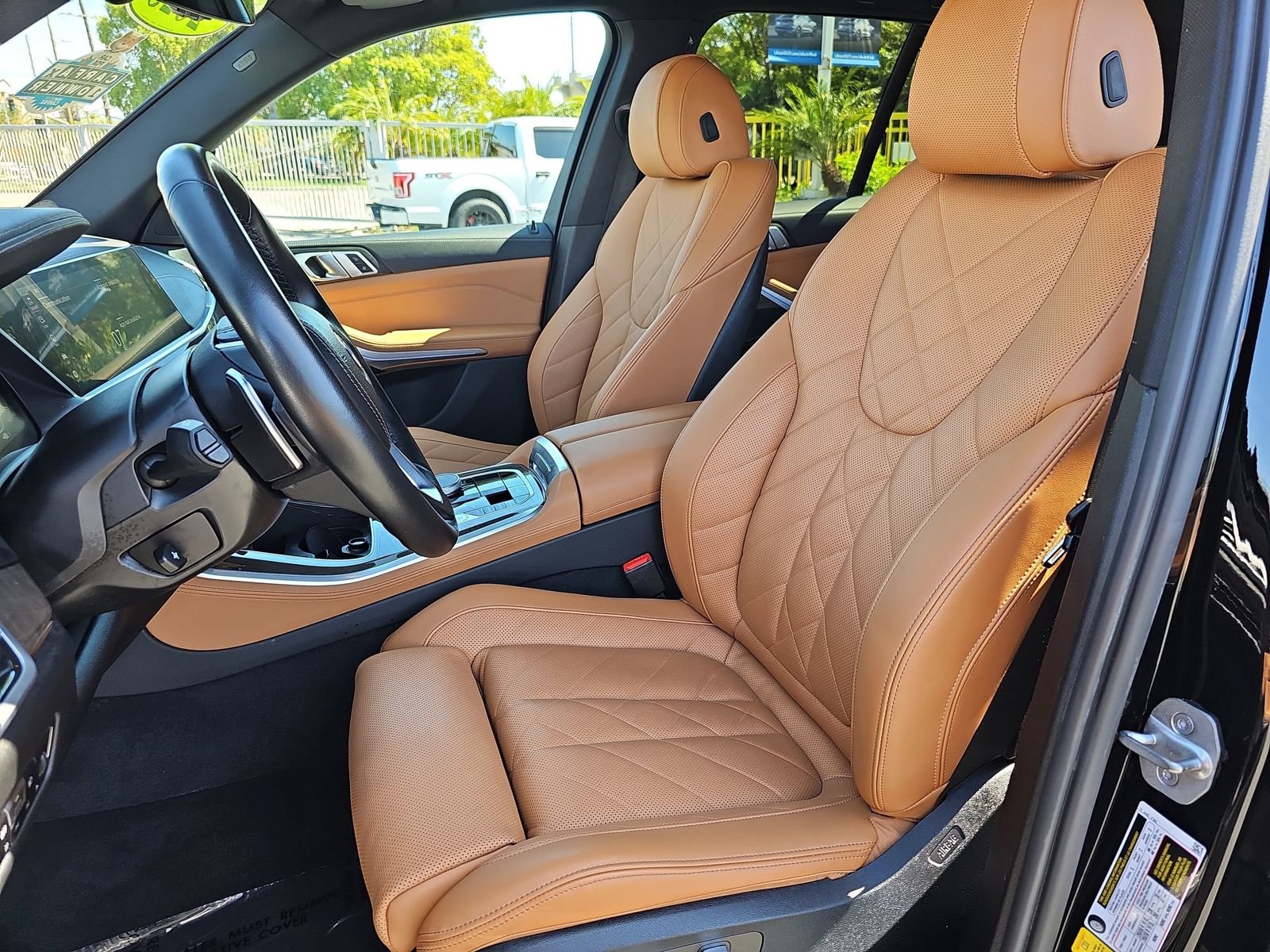 Used 2023 BMW X5 sDrive40i w/ Parking Assistance Package image 15