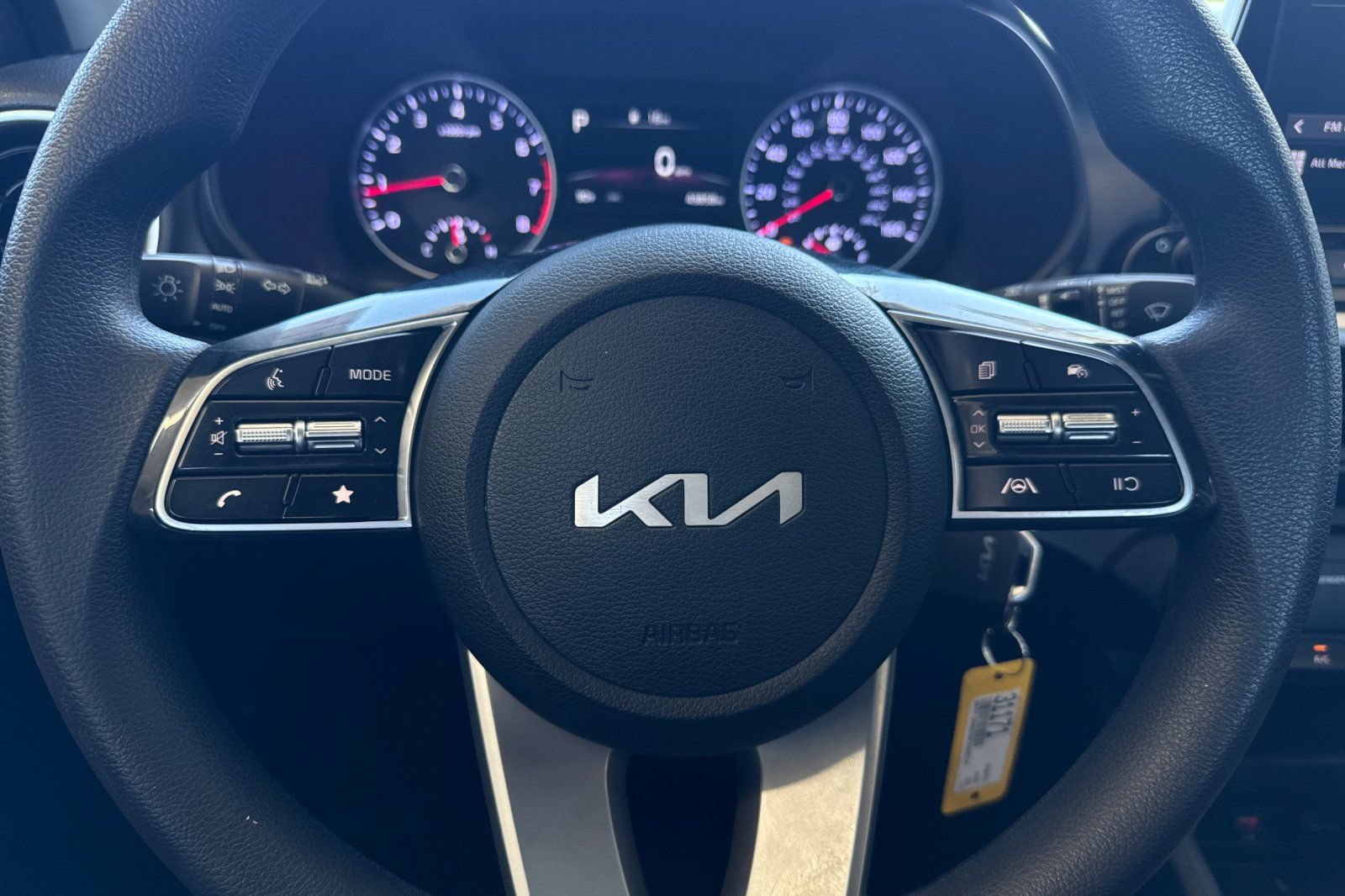 Used 2022 Kia Forte LXS FWD image 21