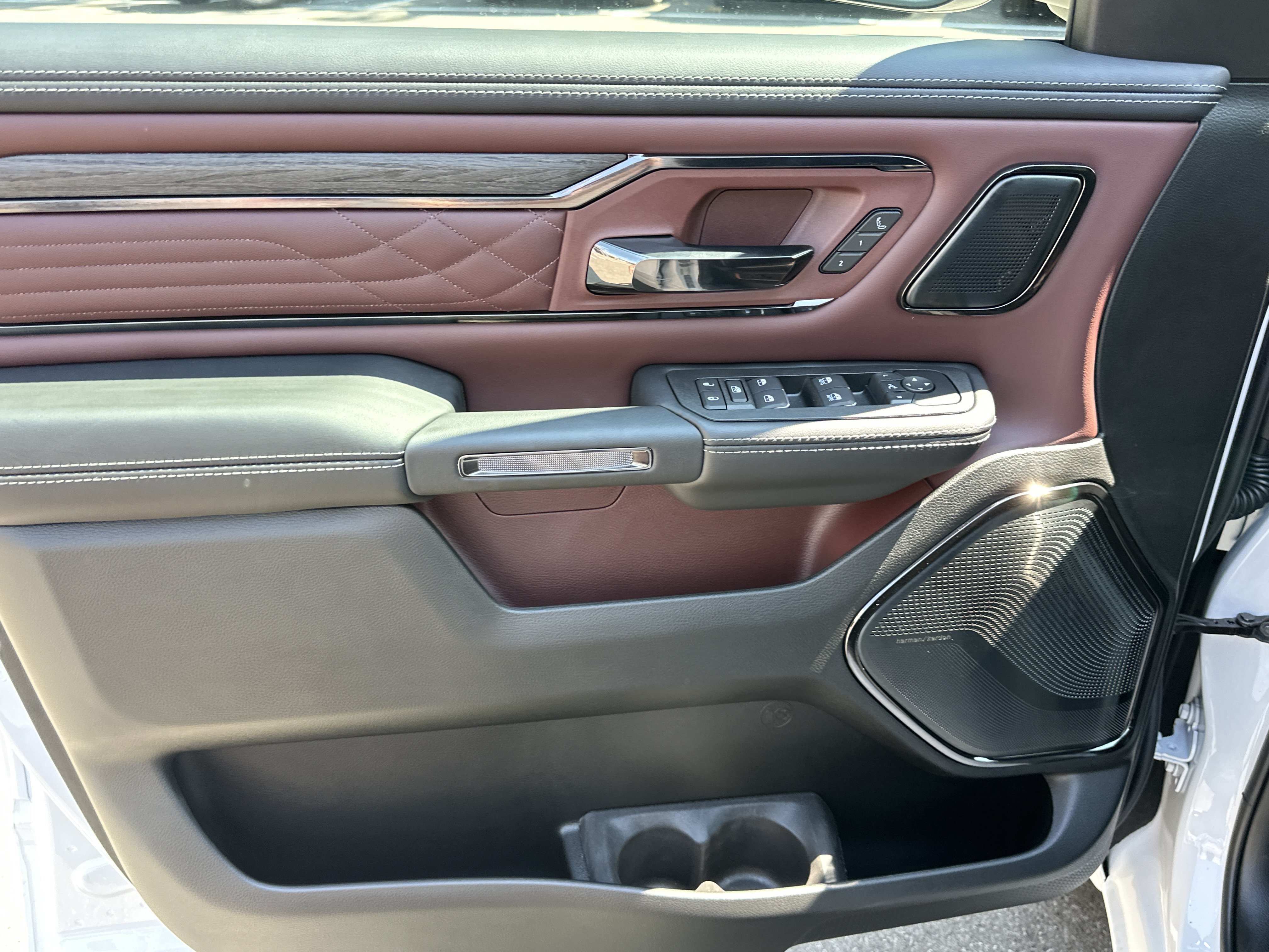 New 2027 RAM 1500 Limited AWD/4WD image 31