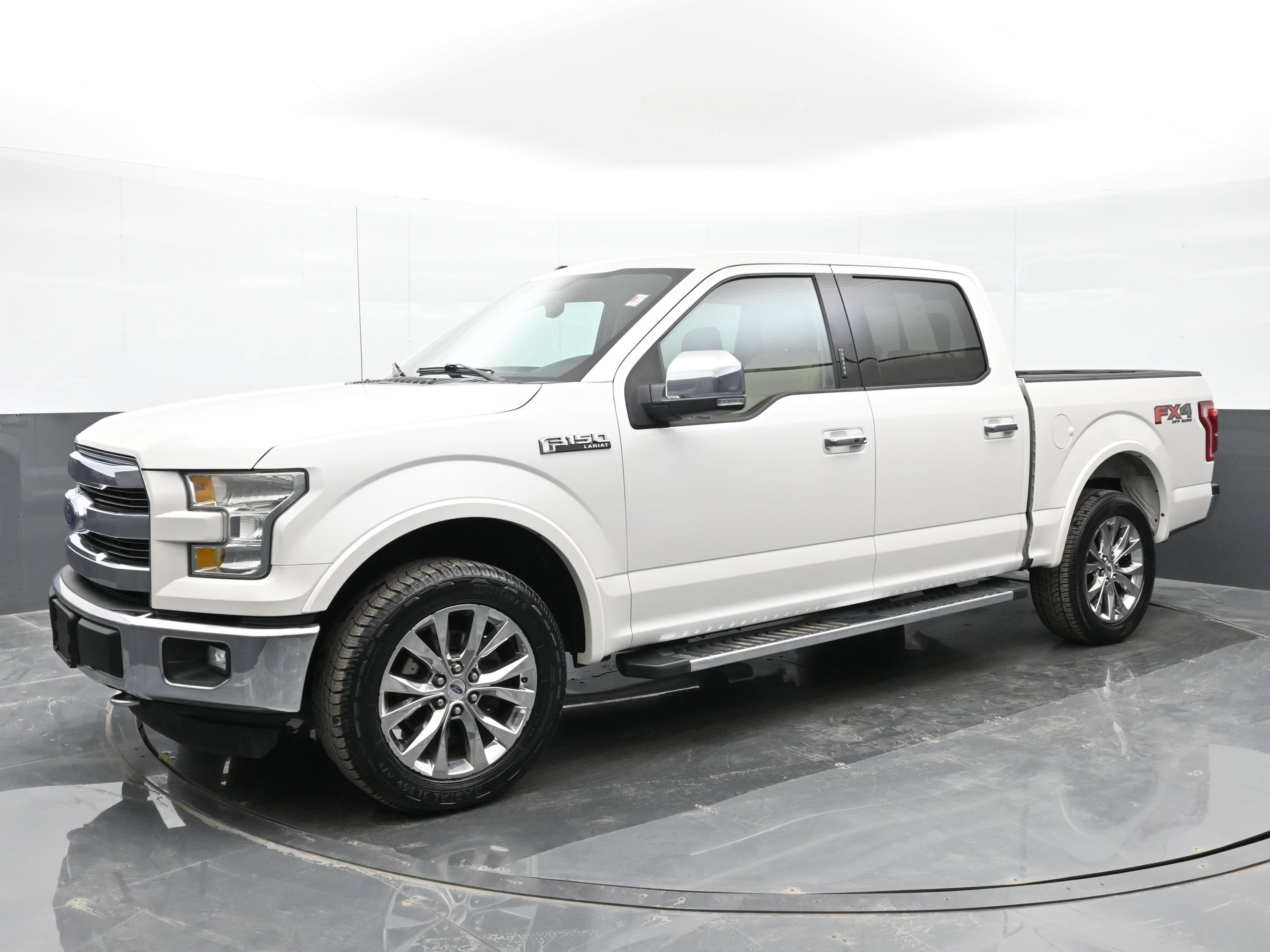 Used 2016 Ford F150 Lariat AWD/4WD image 2