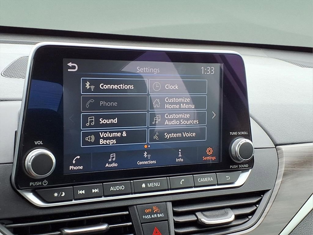Used 2024 Nissan Altima 2.5 SV FWD image 25