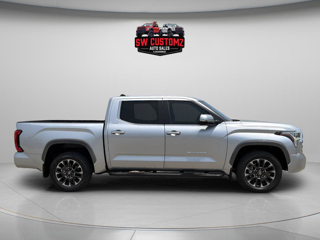 Used 2025 Toyota Tundra Limited AWD/4WD image 6