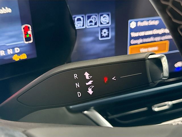 New 2026 Chevrolet Equinox EV LT image 18