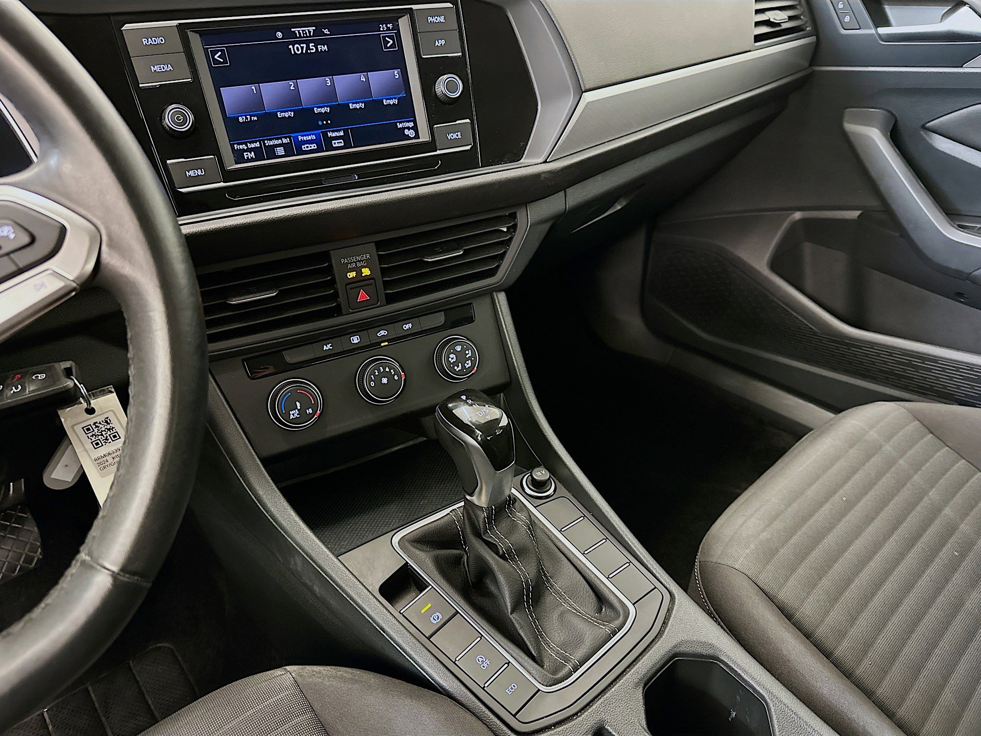 Used 2024 Volkswagen Jetta S image 25