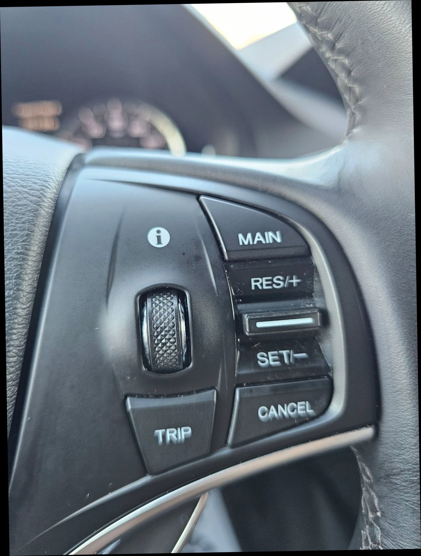 Used 2020 Acura MDX SH-AWD w/ Technology Package image 14