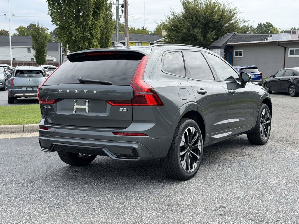 New 2026 Volvo XC60 B5 Plus w/ Climate Package AWD/4WD image 19