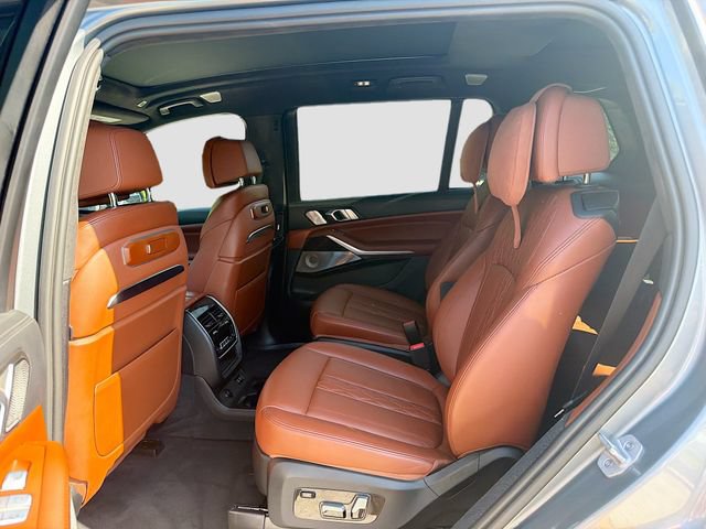 Used 2023 BMW X7 M60i w/ Executive Package AWD/4WD image 23