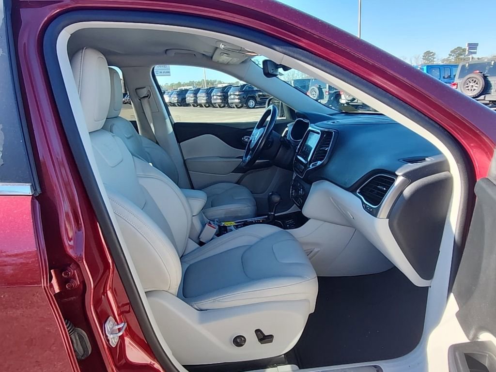 Certified 2020 Jeep Cherokee Limited image 23