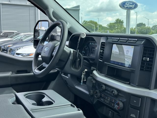 New 2024 Ford F350 XL w/ Snow Plow Prep Package AWD/4WD image 31