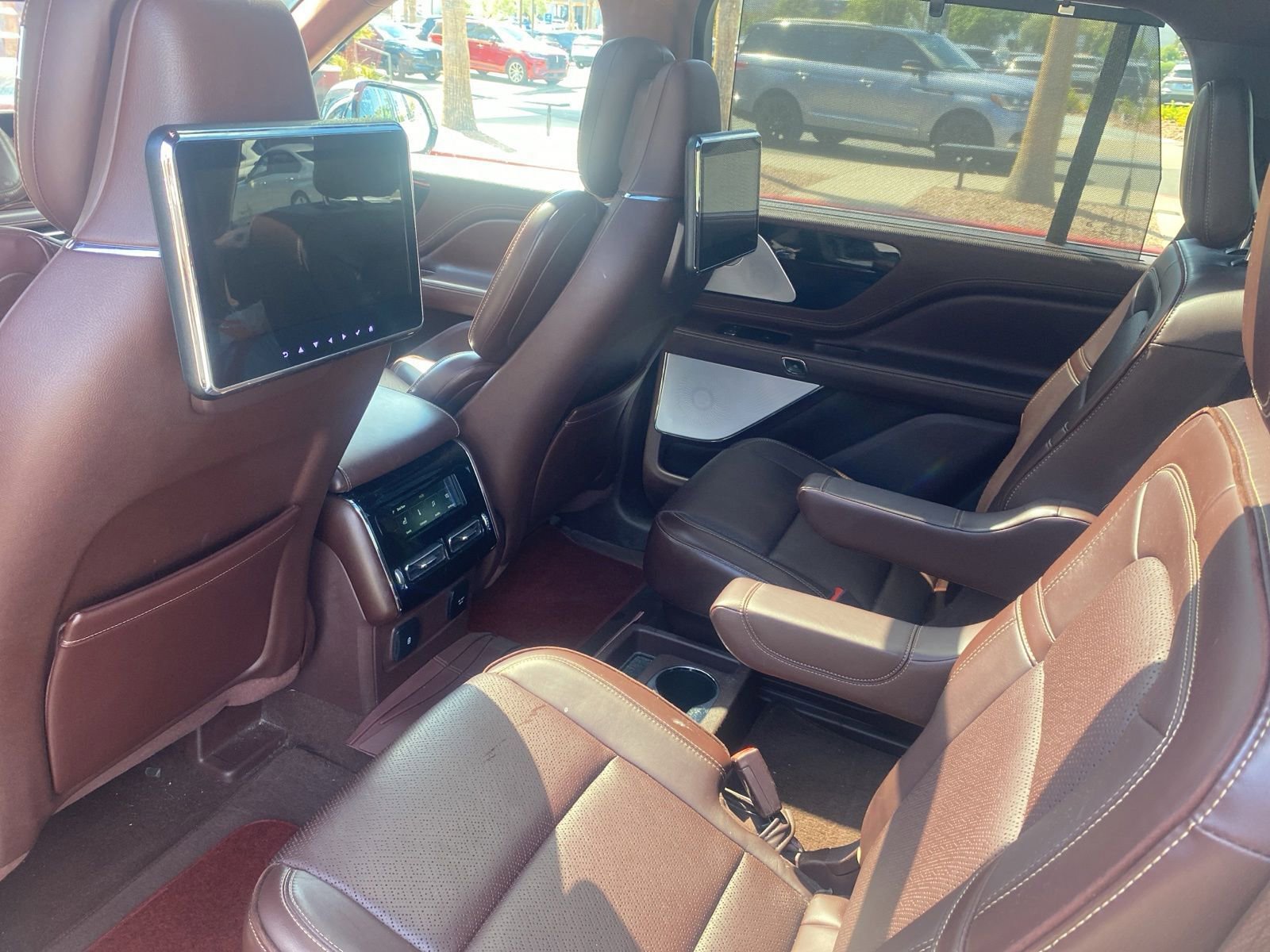 Used 2020 Lincoln Aviator Black Label w/ Dynamic Handling Package AWD/4WD image 21