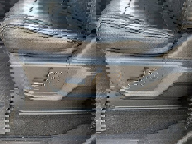 Used 2020 Ford F150 Raptor w/ Equipment Group 802A Luxury image 32