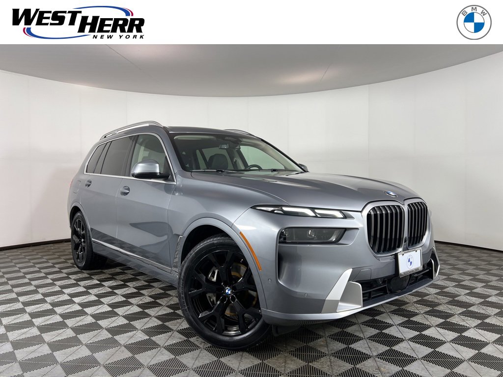 Used 2024 BMW X7 xDrive40i w/ Premium Package image 1