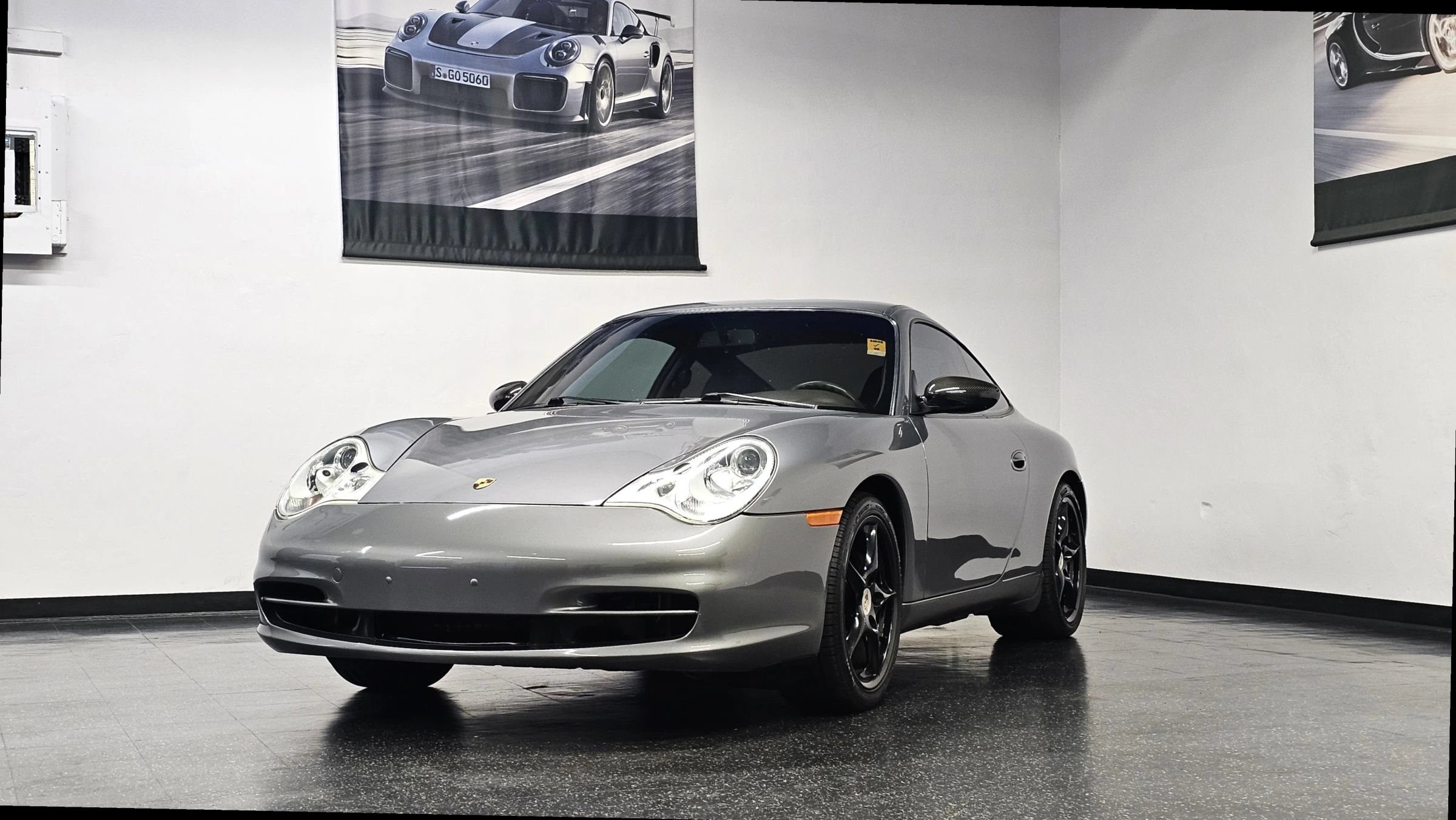 Used 2003 Porsche 911 GT3 RS image 5